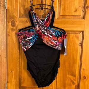 NWT Great Lengths Size 14 high neck crossover halter swimsuit